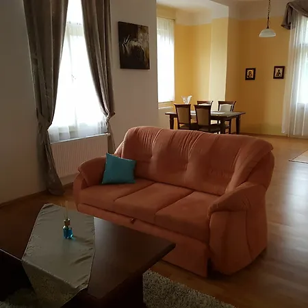 Sofia Apartment *